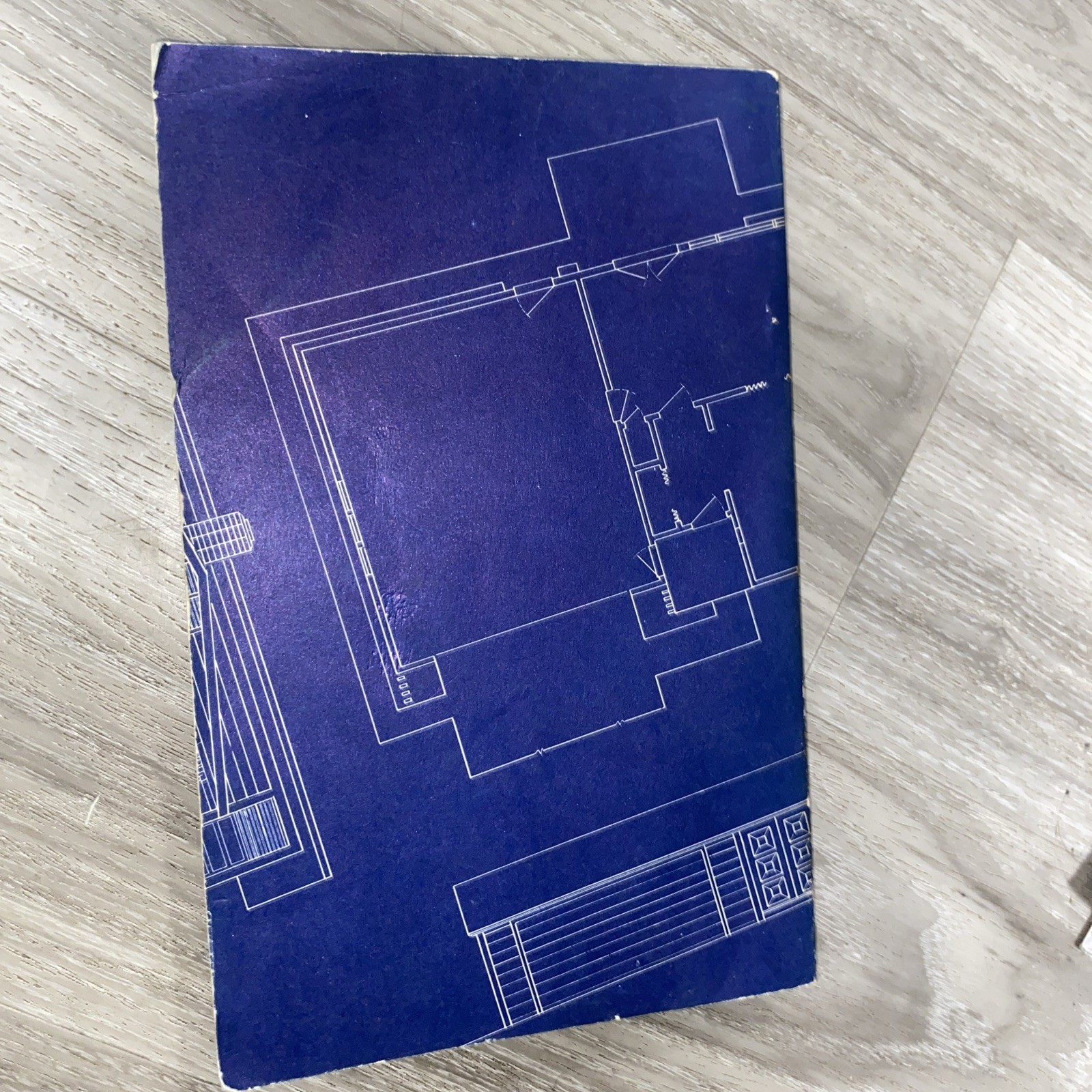 Wood-Frame House Construction (Soft cover)L. O. Anderson and O. C. Heyer 1955