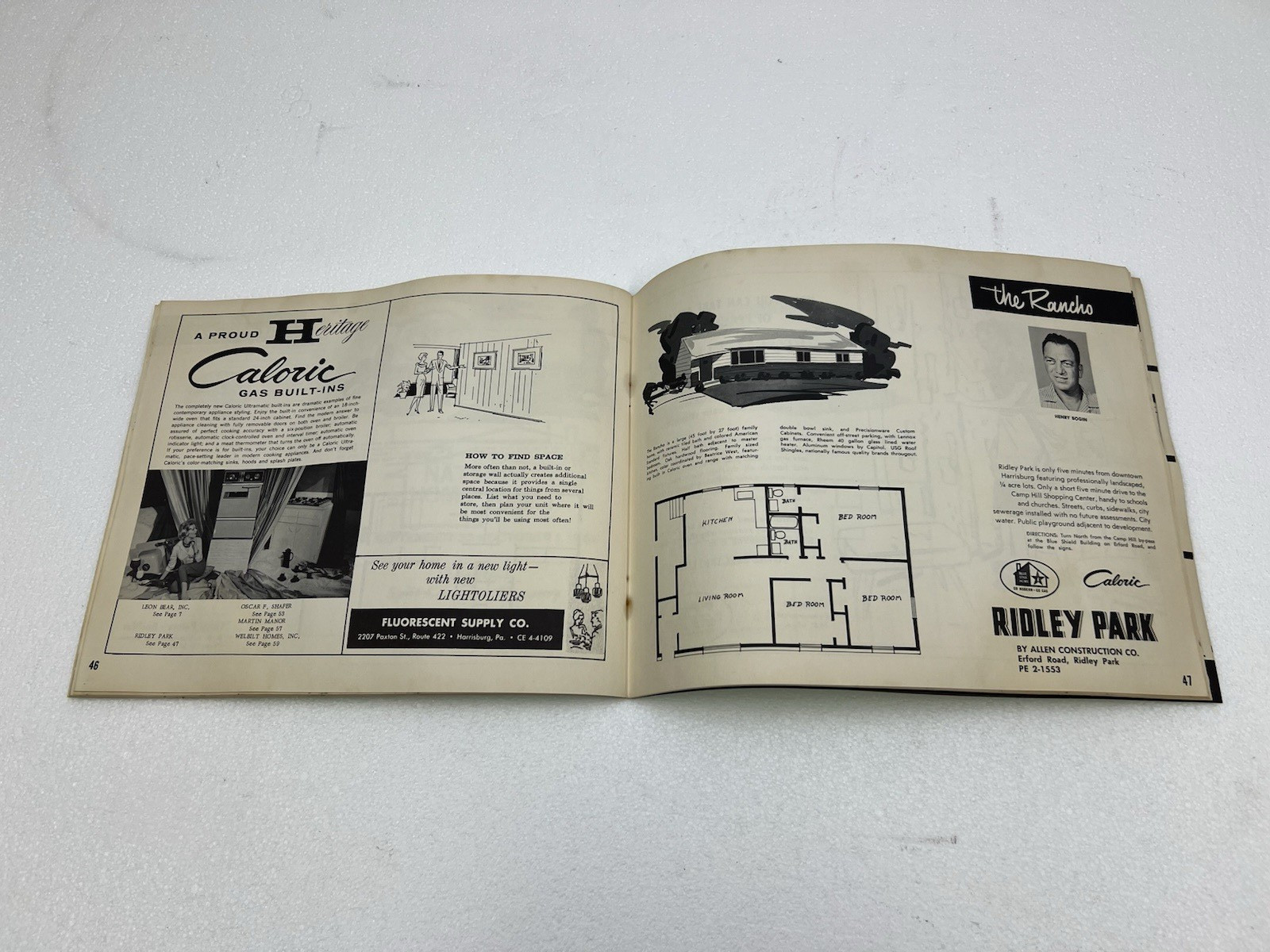 Vintage HOME PLANS BOOK Parade of Homes Mid Century Modern ranch house blueprint