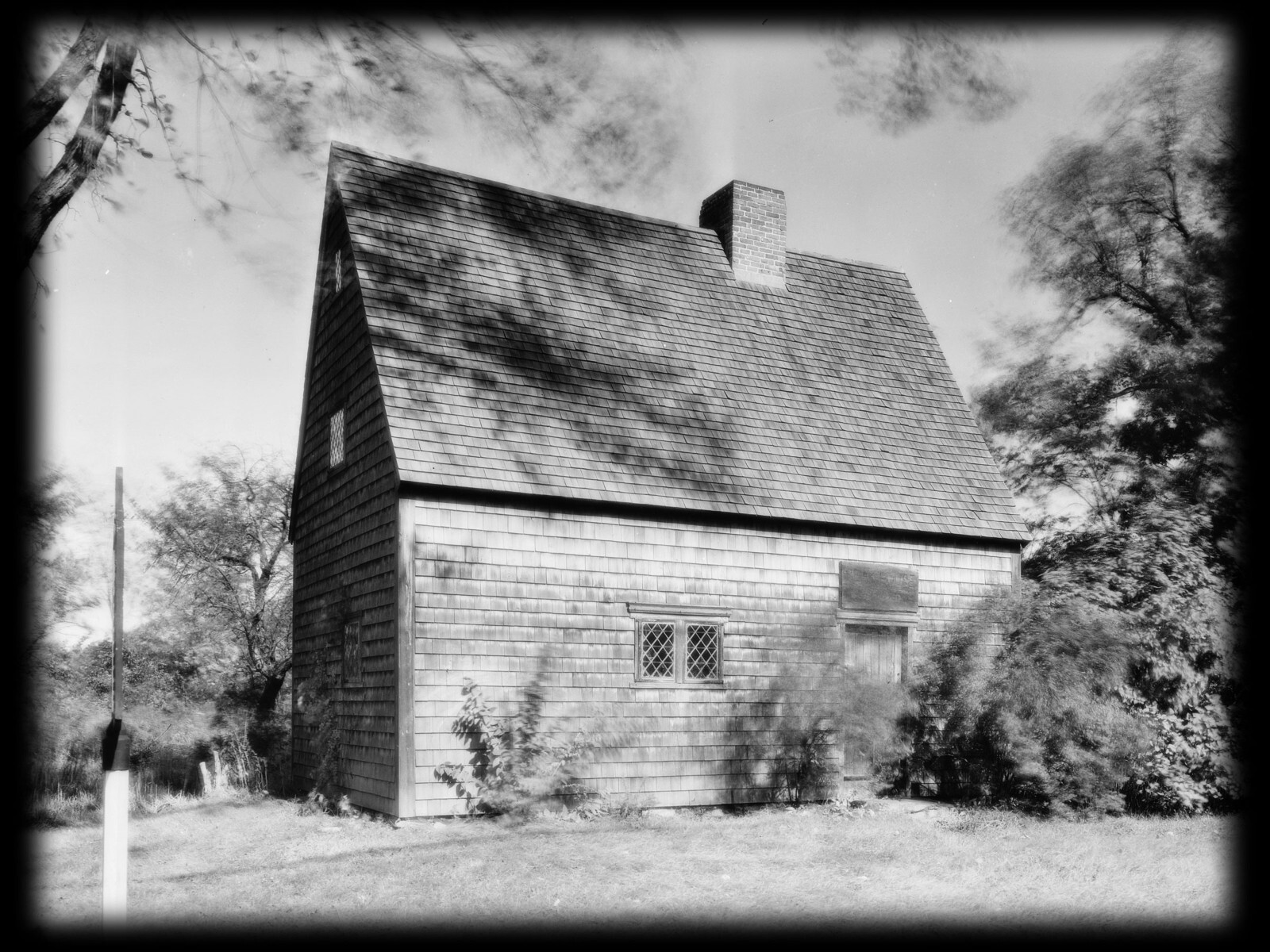Traditional colonial shingled cottage, timber frame, printed architectural plans