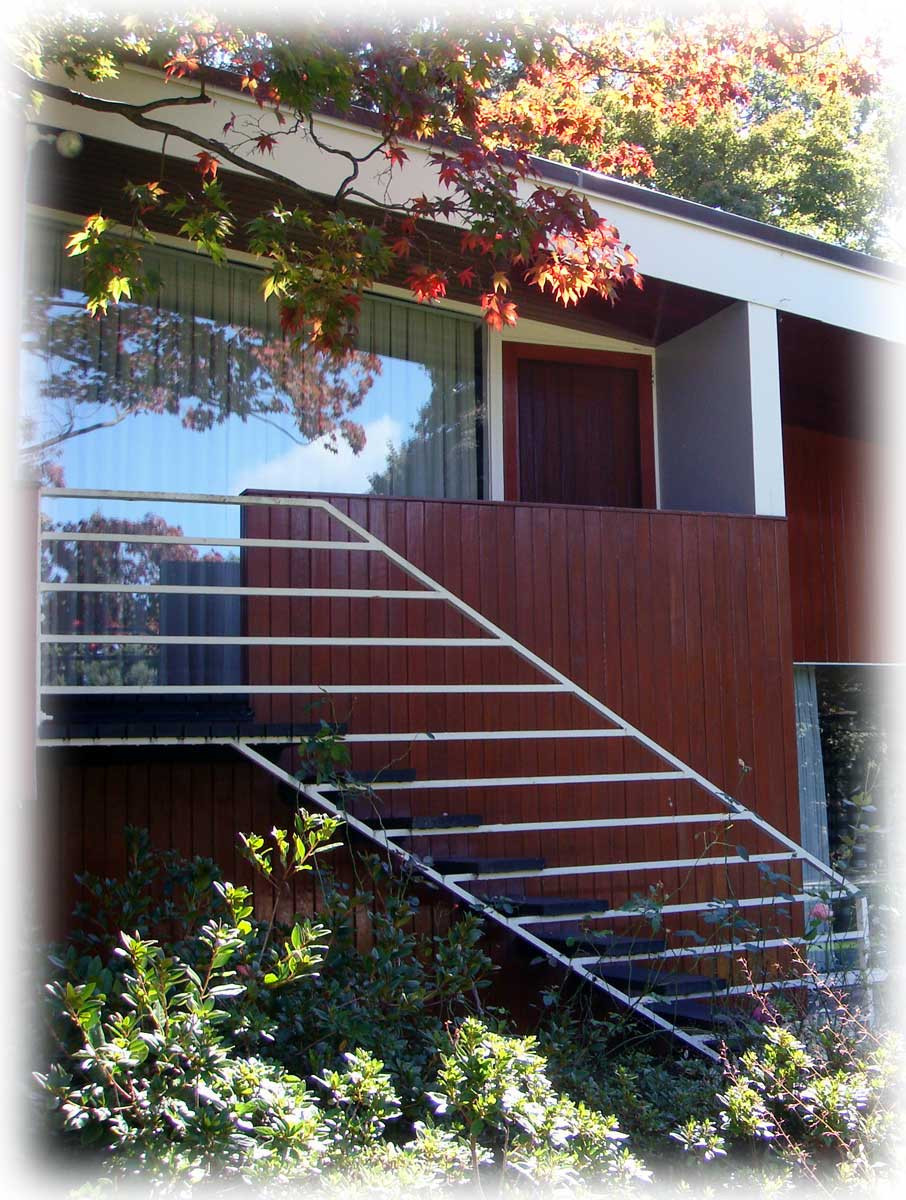 Timeless Midcentury Modern home design by Marcel Breuer, 3 bedrooms, open plan