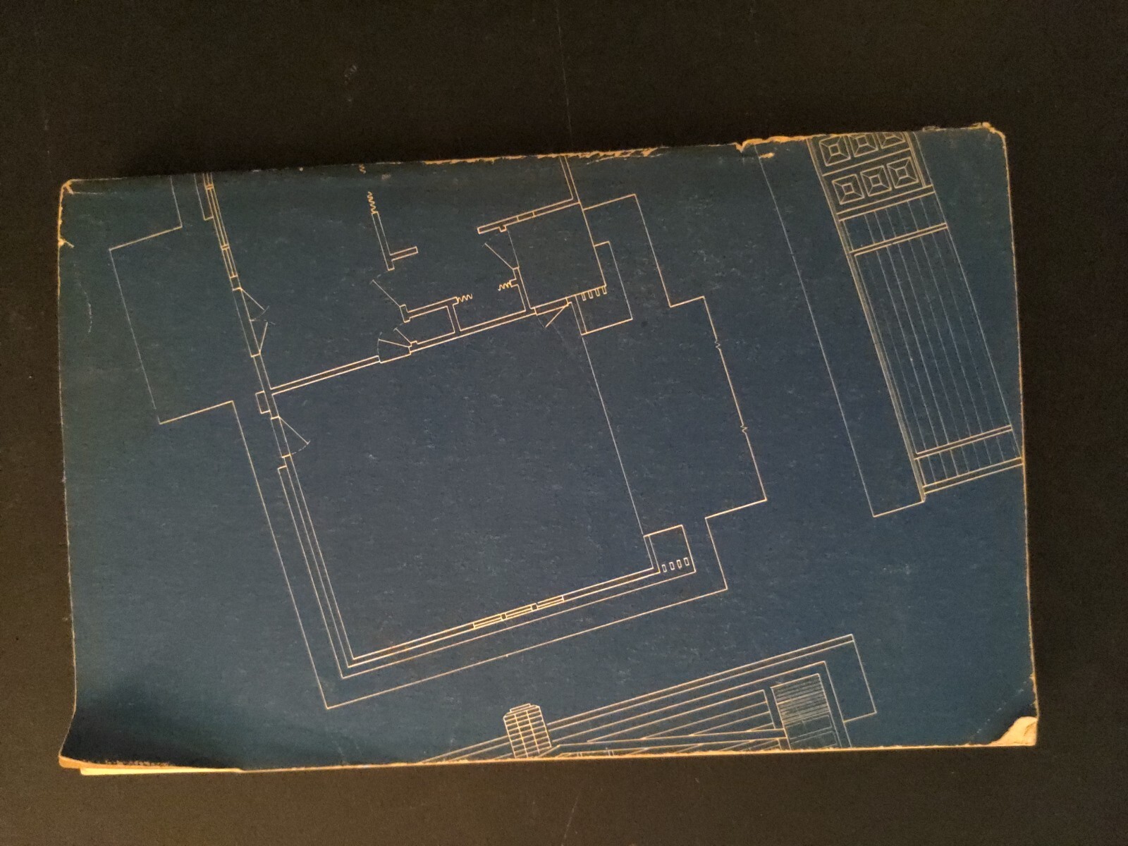 Wood-Frame House Construction (Soft cover)L. O. Anderson and O. C. Heyer 1955