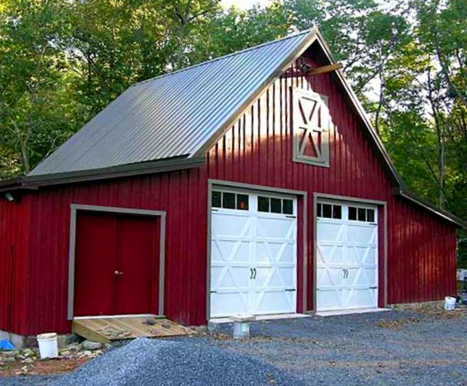 12 Pole-Barn Layouts with Lofts – Complete Construction Plans (B6)