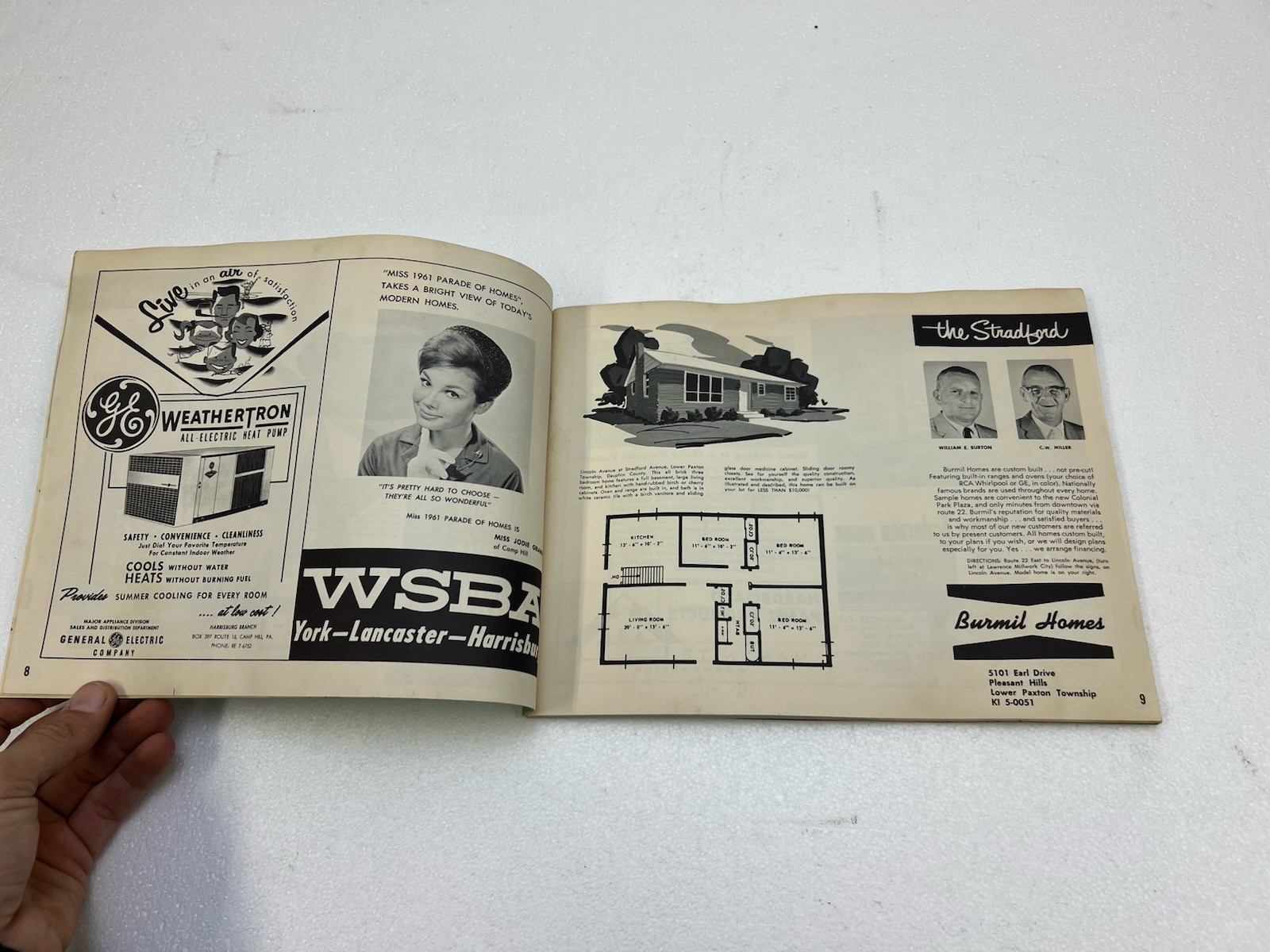 Vintage HOME PLANS BOOK Parade of Homes Mid Century Modern ranch house blueprint
