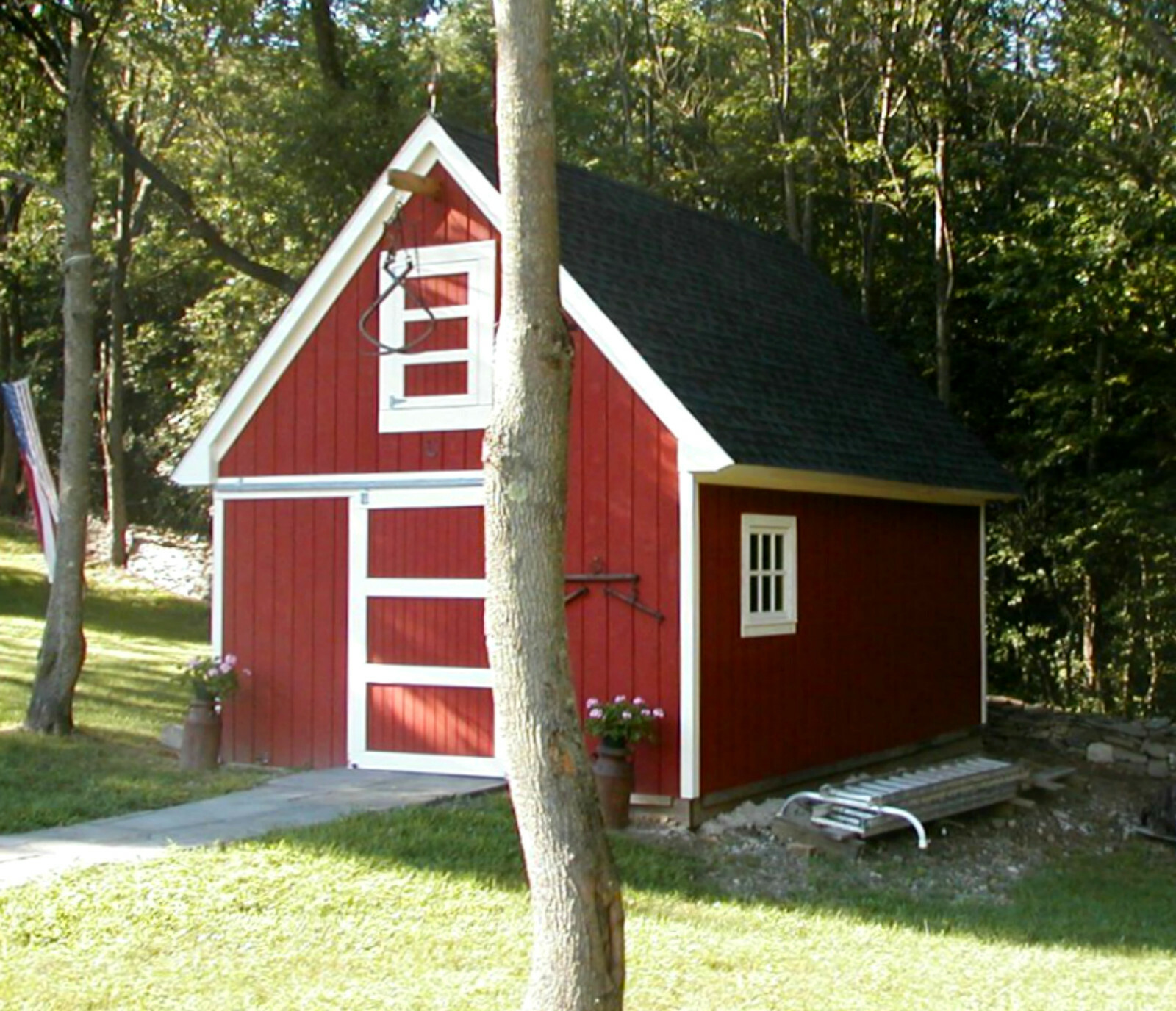 Candlewood Mini-Barn, Garage and Shop – 3 Sets of Pole Barn Plans (eB-110×3)