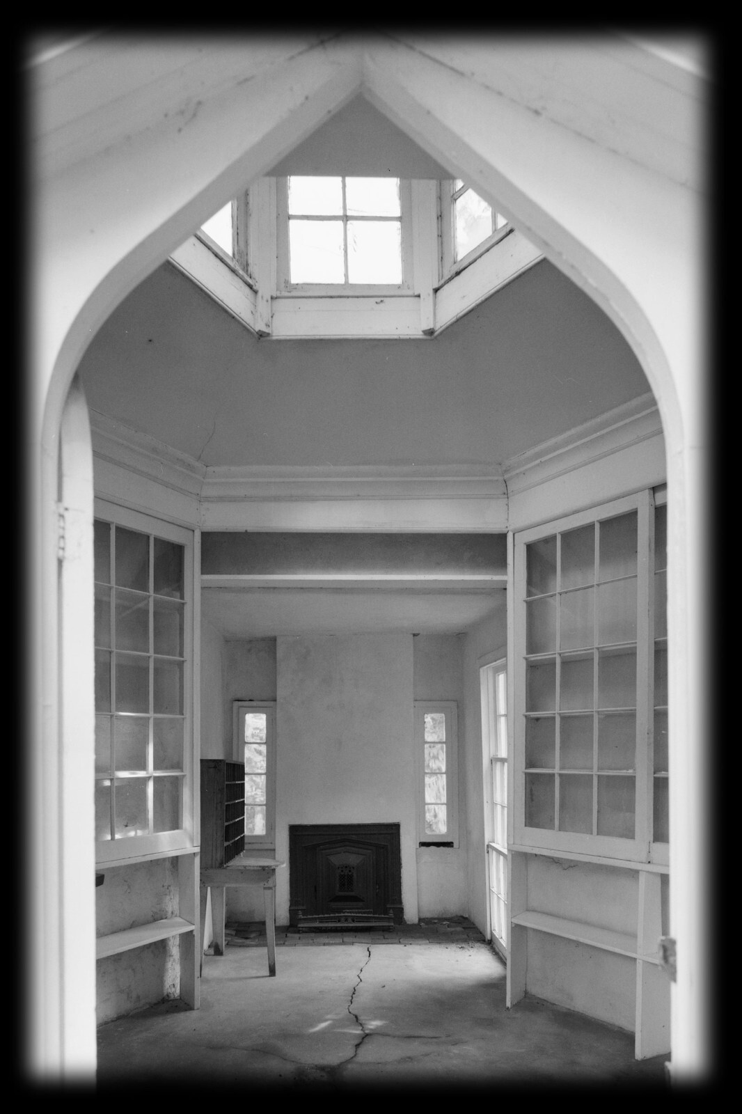 Tudor/Gothic Victorian garden cottage, perfect home office, printed drawings