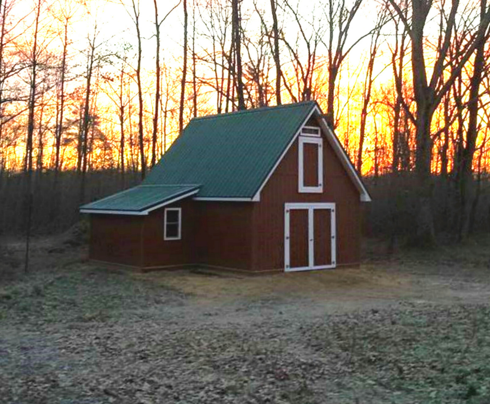 5 Mini-Barn Designs – Customizable Little Pole-Barn Plans for Your Backyard (B3)