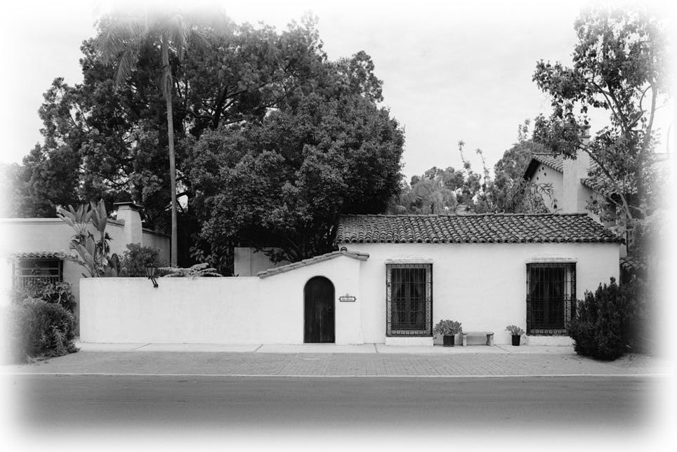 Southwest Style Small Home, cottage with courtyard, architectural printed plans