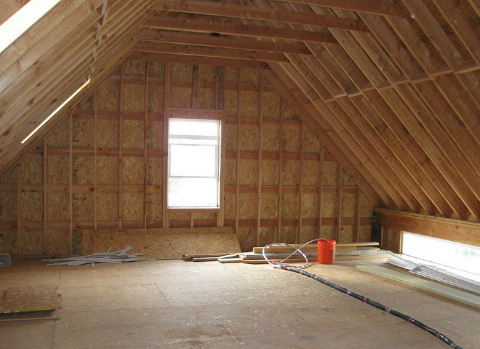 44 Pole-Barn Designs with Lofts – Complete Construction Plans (B7)