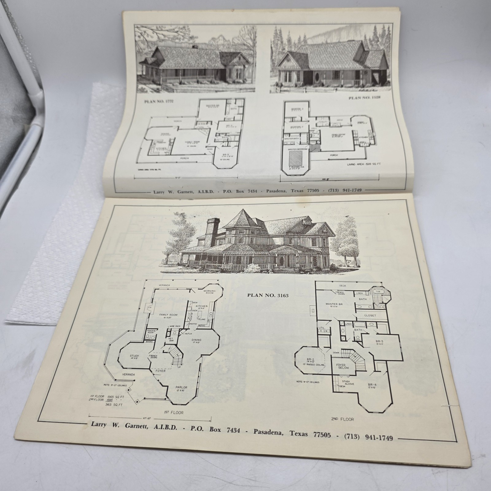 Vintage Victorian Homes Architectural Plan Booklet – Larry W. Garnett, A.I.B.D.