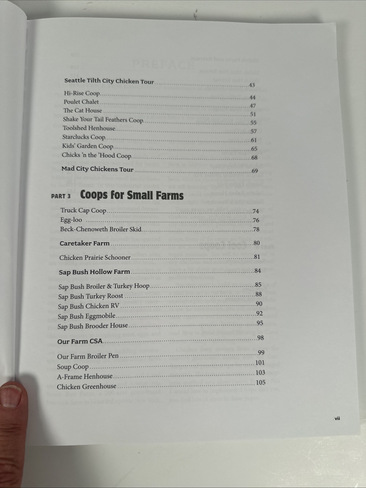 Chicken Coops: 45 Building Plans for Housing Your Flock by Judy Pangman How-To