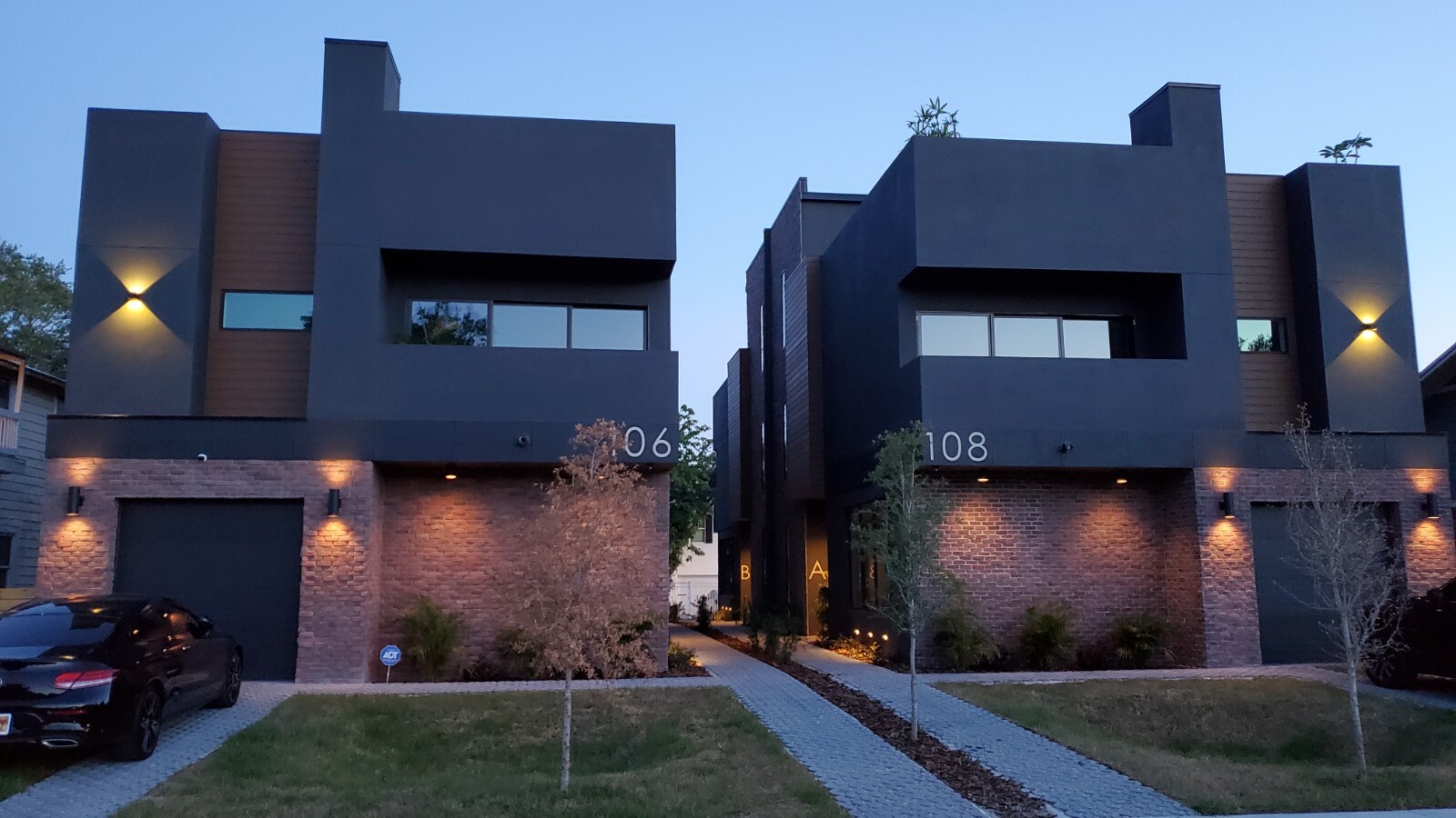 BLUEPRINTS MODERN MULTIFAMILY 3-STORY DUPLEX HOME PLAN ARCHUP #109